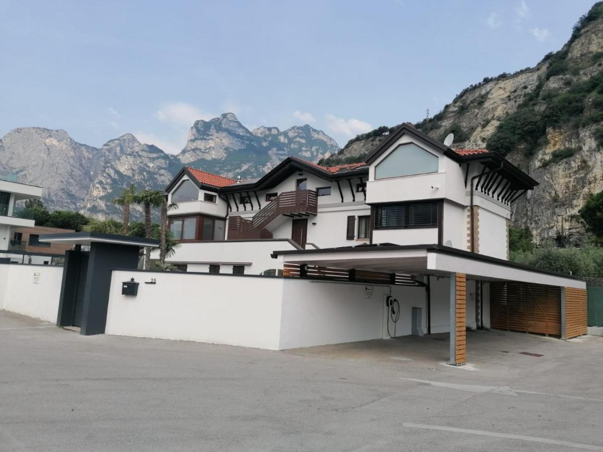 Torbole Lake Front Torbole Sul Garda Ngoại thất bức ảnh