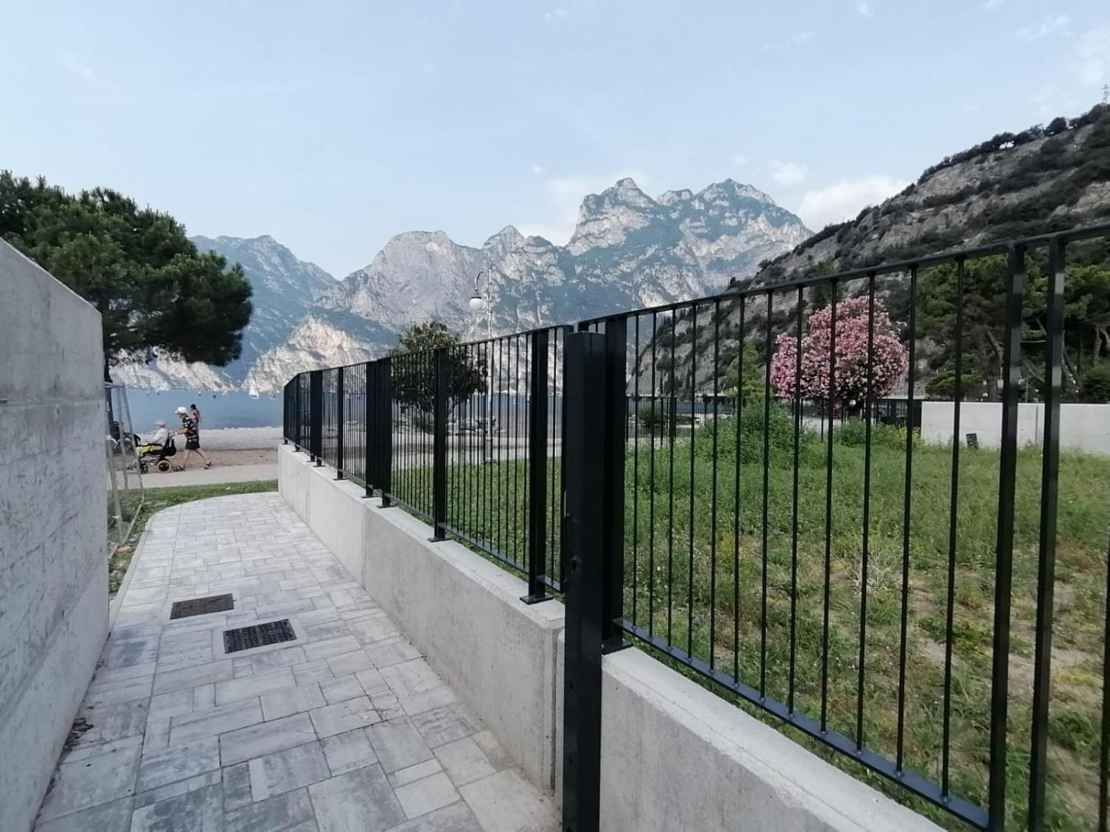 Torbole Lake Front Torbole Sul Garda Ngoại thất bức ảnh