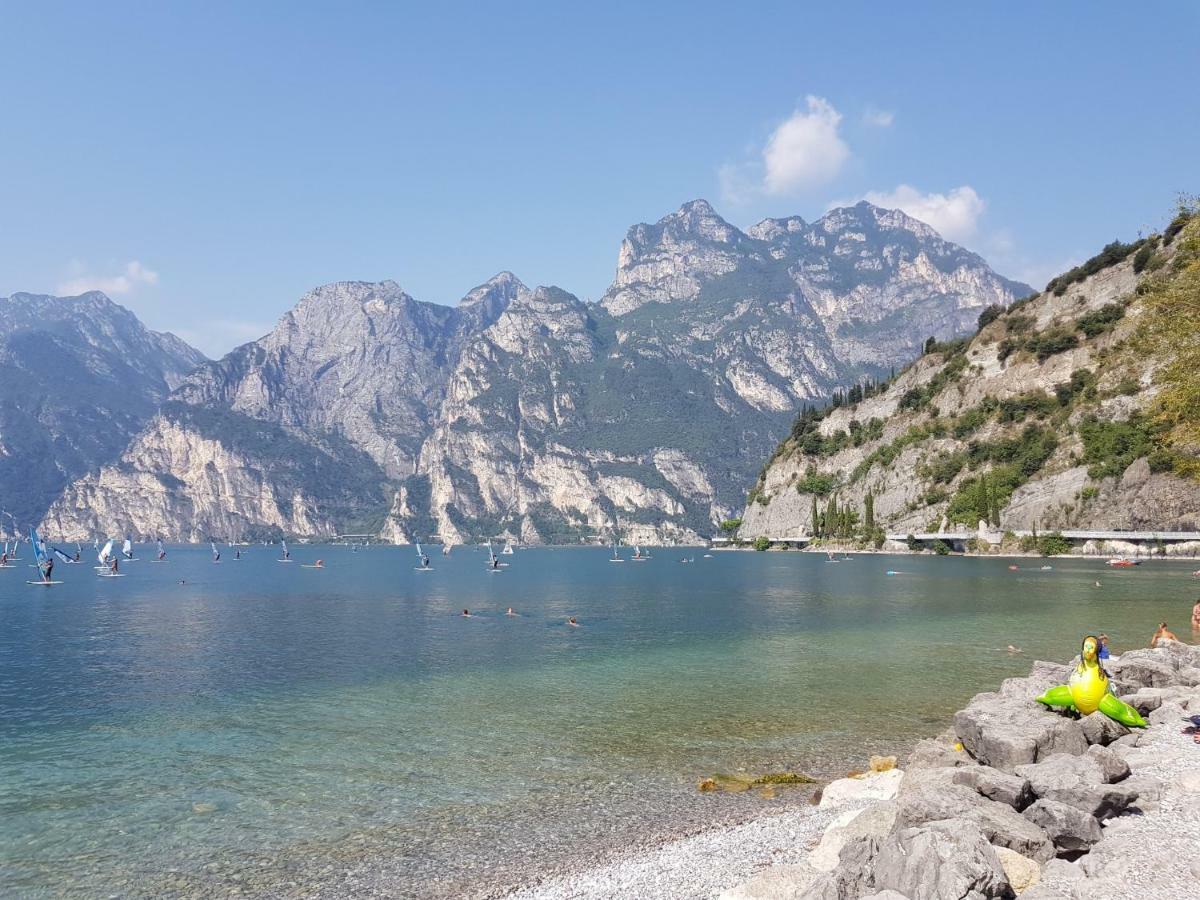 Torbole Lake Front Torbole Sul Garda Ngoại thất bức ảnh